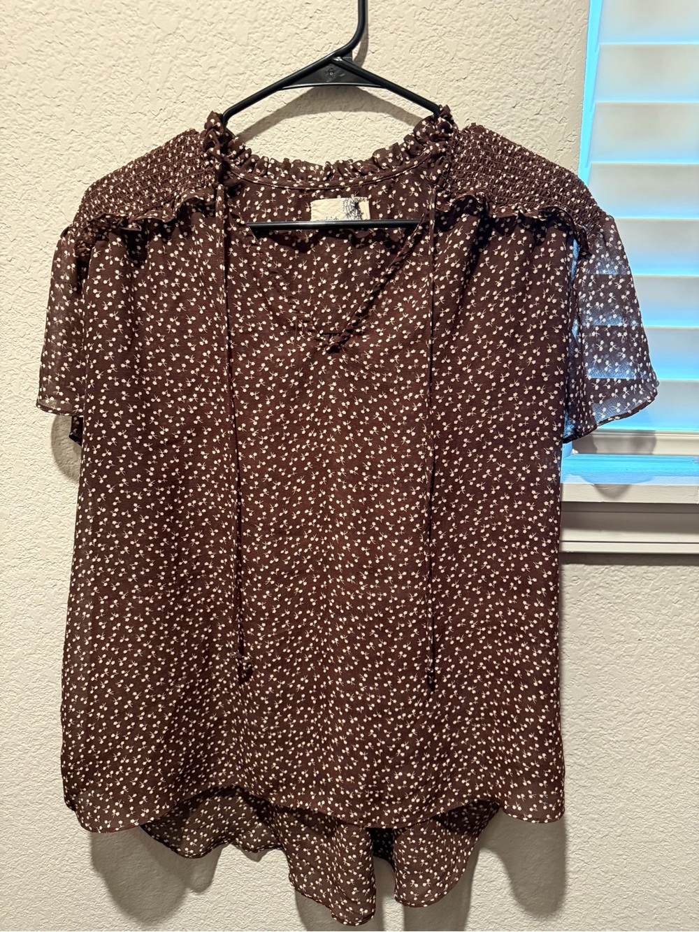 everleigh Brown Floral Tie-Neck Blouse